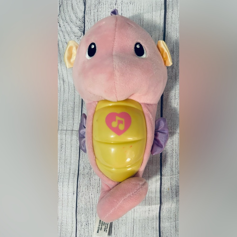 Fisher Price Crib Soothe and Glow Seahorse Pink Music, Ocean Sounds & Glow Light